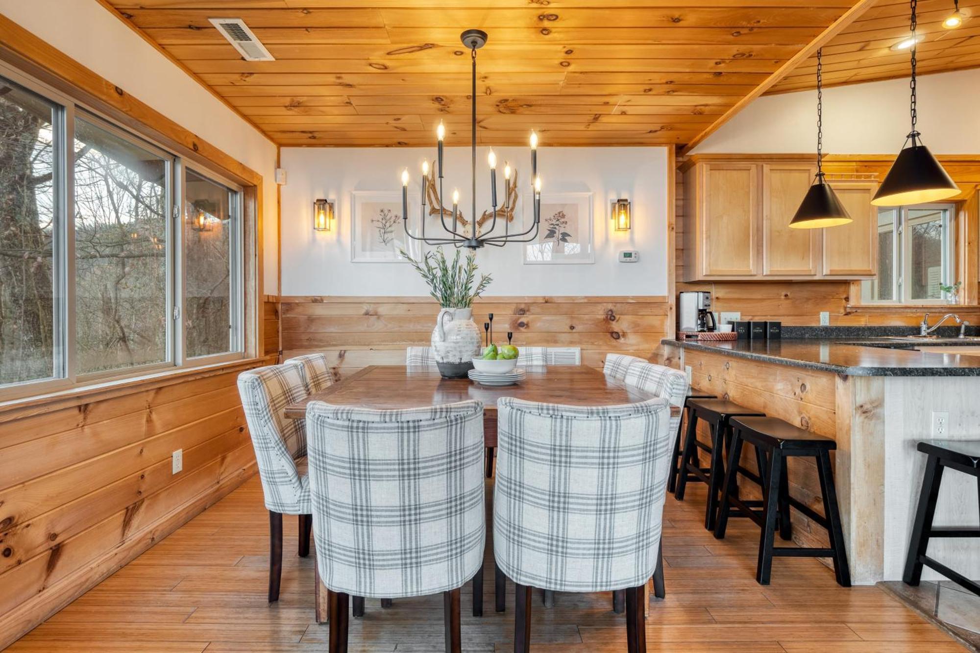 Chestnut By Avantstay Mountain Cabin W Treetop Views Hot Tub Game Room Gatlinburg Bagian luar foto